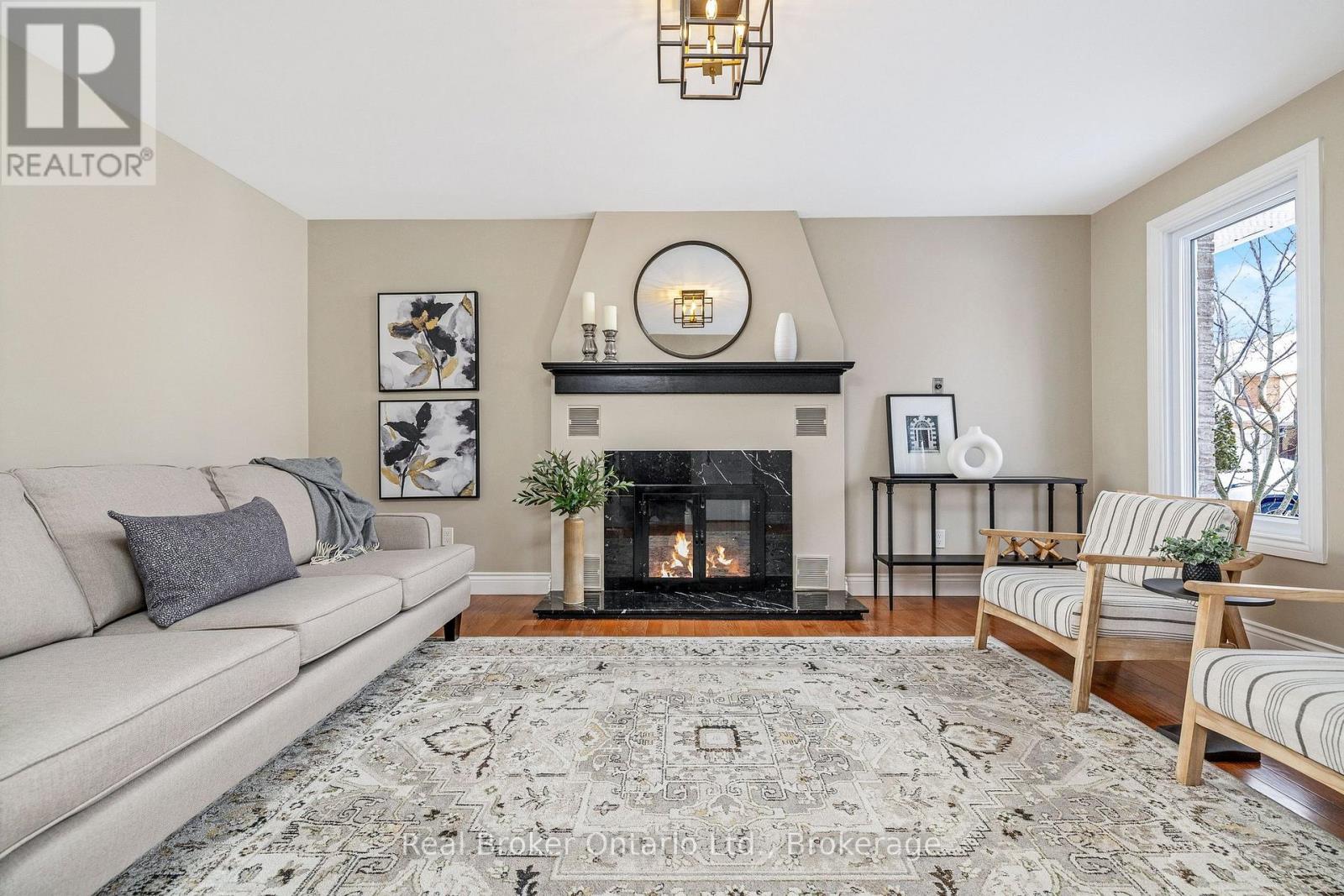 6 Mulberry Court, Guelph, Ontario  N1C 1A6 - Photo 12 - X12717430