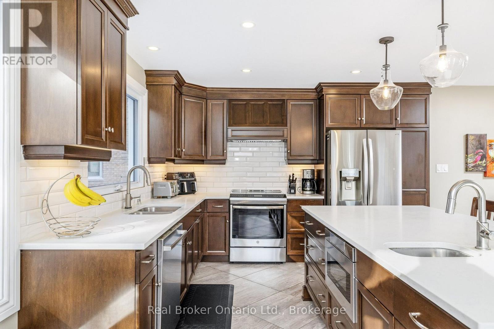 6 Mulberry Court, Guelph, Ontario  N1C 1A6 - Photo 22 - X12717430