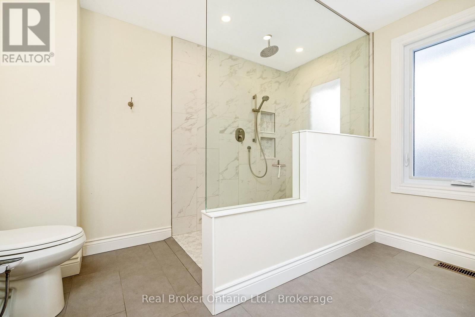 6 Mulberry Court, Guelph, Ontario  N1C 1A6 - Photo 31 - X12717430