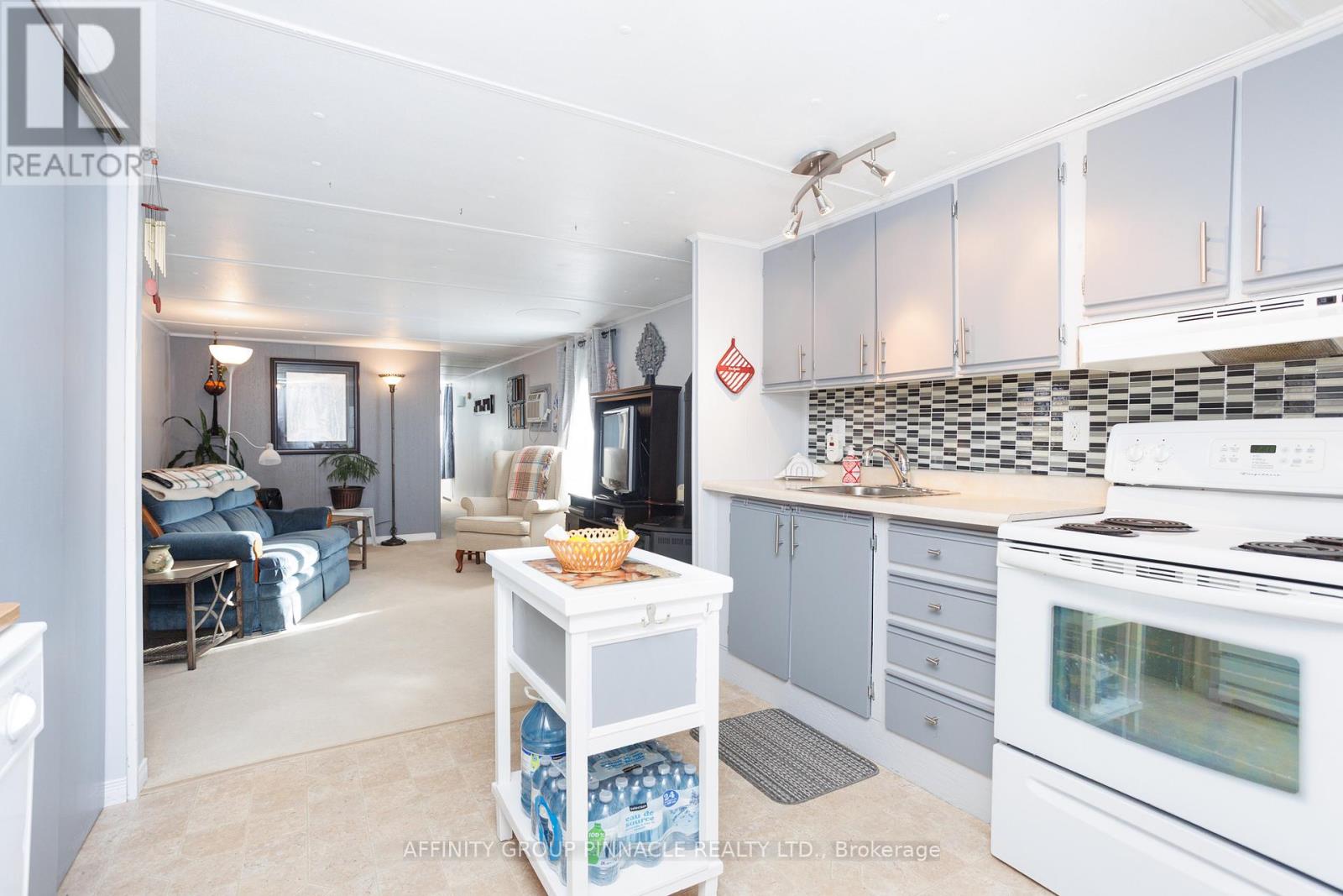 39 Ash Loop Street, Kawartha Lakes, Ontario  K9V 0K1 - Photo 12 - X12717424