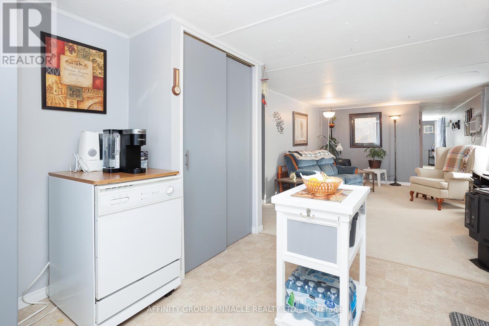 39 Ash Loop Street, Kawartha Lakes, Ontario  K9V 0K1 - Photo 14 - X12717424