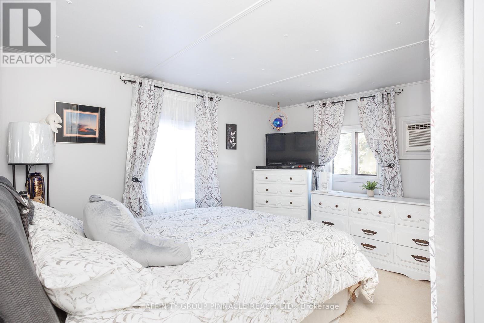 39 Ash Loop Street, Kawartha Lakes, Ontario  K9V 0K1 - Photo 19 - X12717424