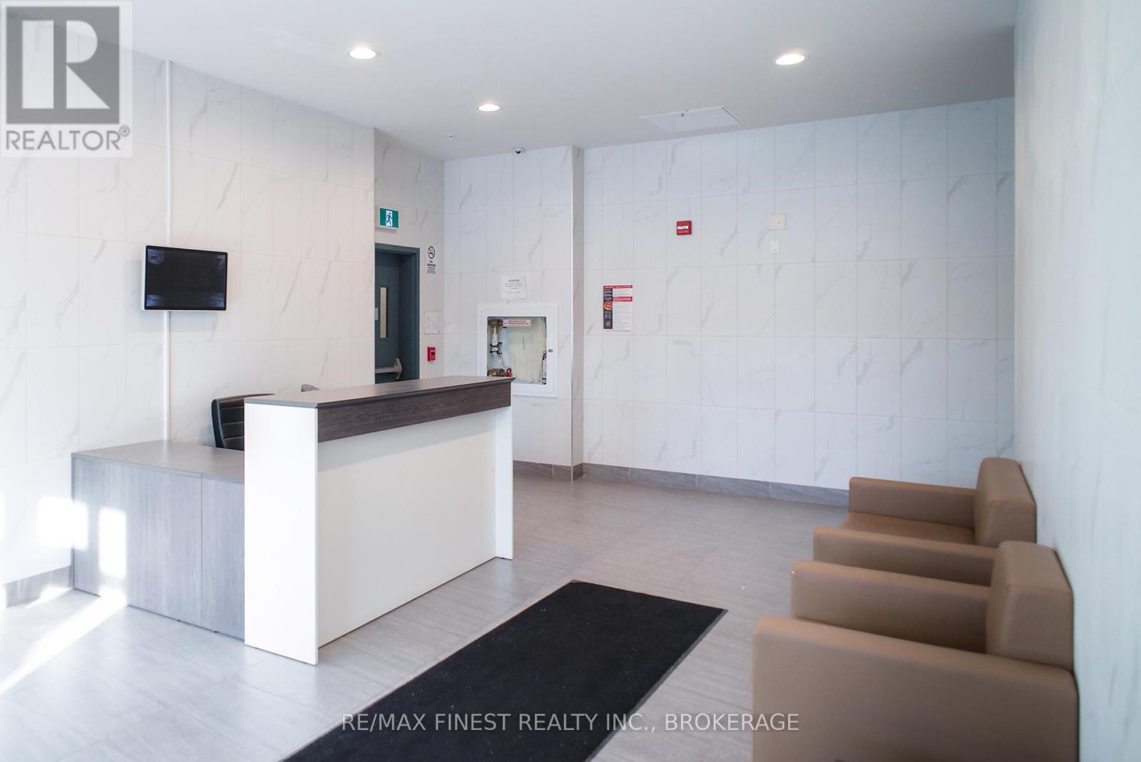 911 - 652 Princess Street, Kingston, Ontario  K7L 1E5 - Photo 3 - X12717420