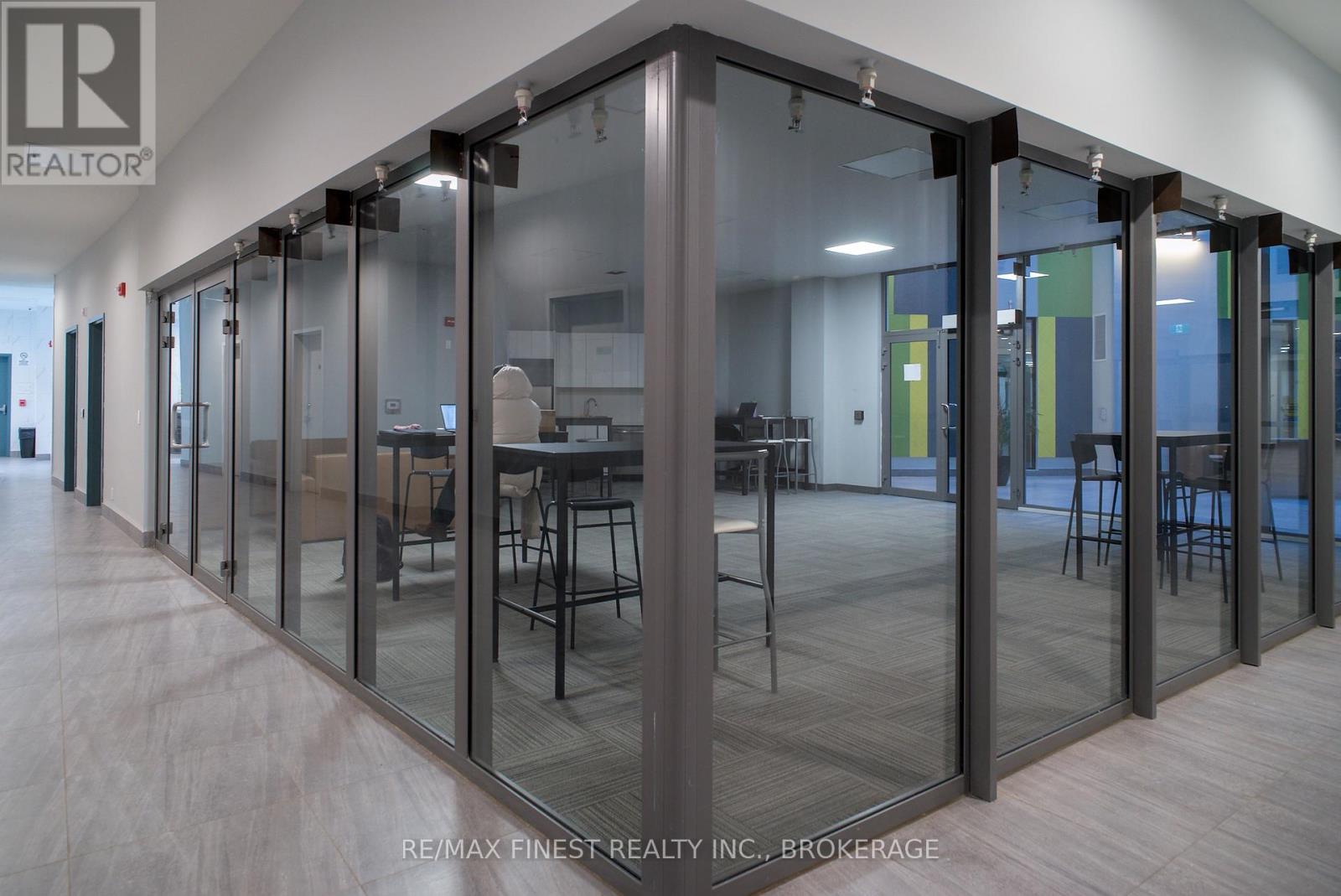 911 - 652 Princess Street, Kingston, Ontario  K7L 1E5 - Photo 8 - X12717420