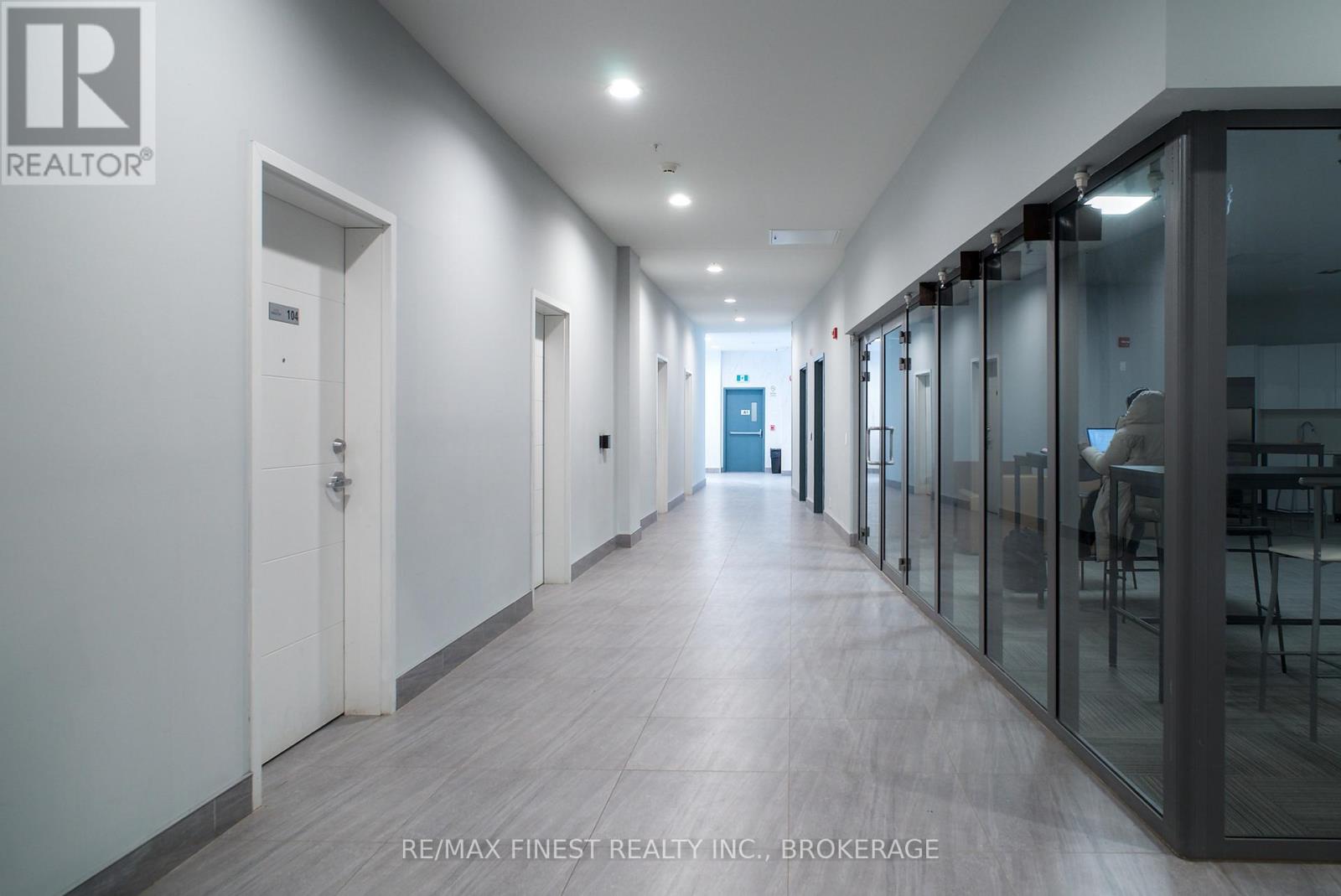 911 - 652 Princess Street, Kingston, Ontario  K7L 1E5 - Photo 9 - X12717420