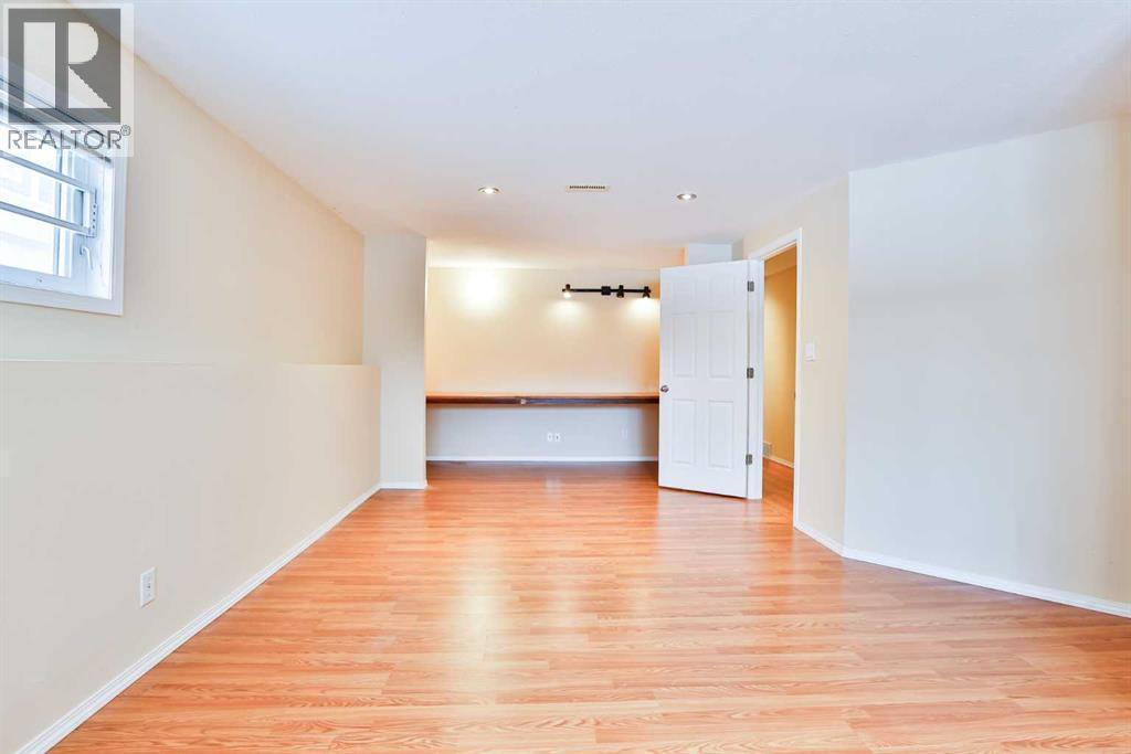 4622 Miners Road, Coalhurst, Alberta  T0L 0V0 - Photo 16 - A2271155