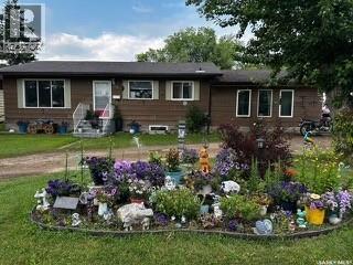 110 South Avenue E, Hafford, Saskatchewan  S0J 1A0 - Photo 1 - SK027193