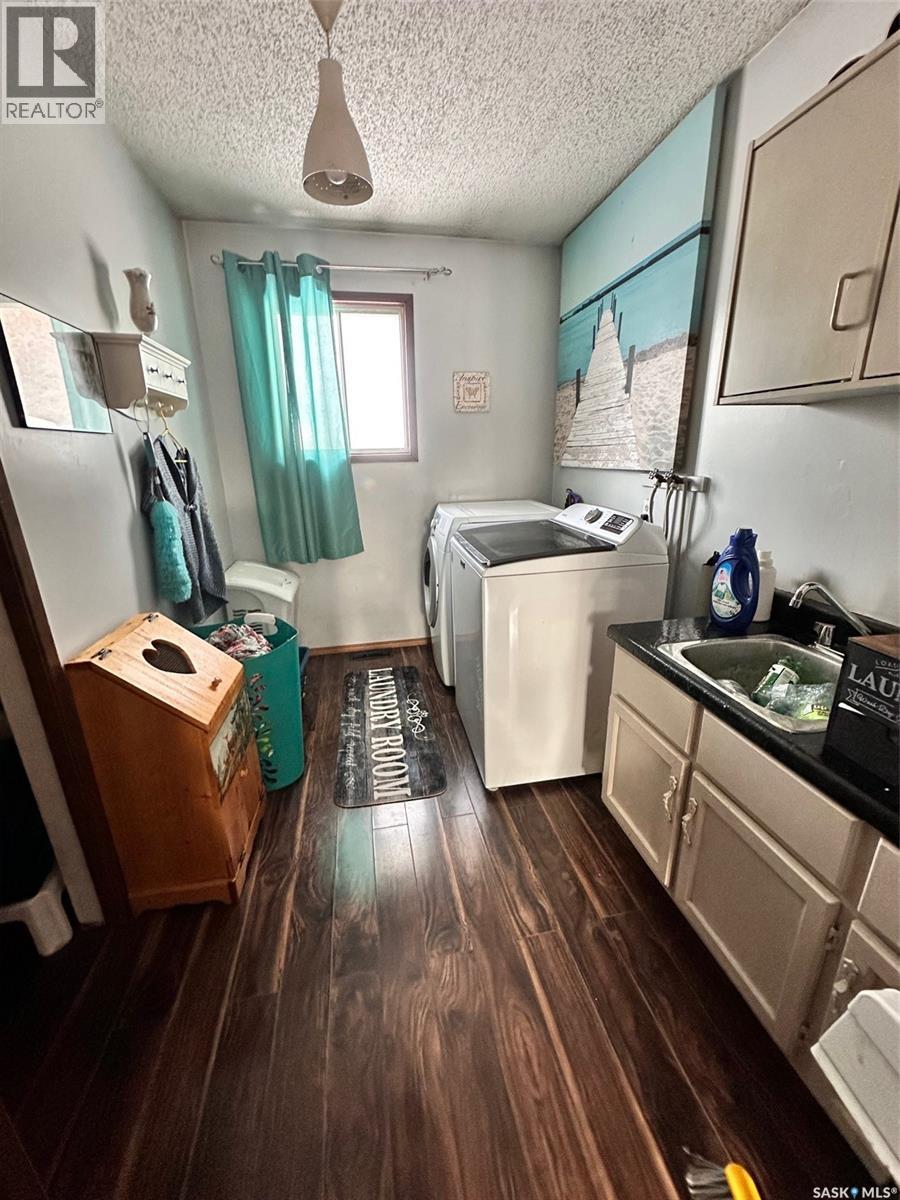 110 South Avenue E, Hafford, Saskatchewan  S0J 1A0 - Photo 12 - SK027193