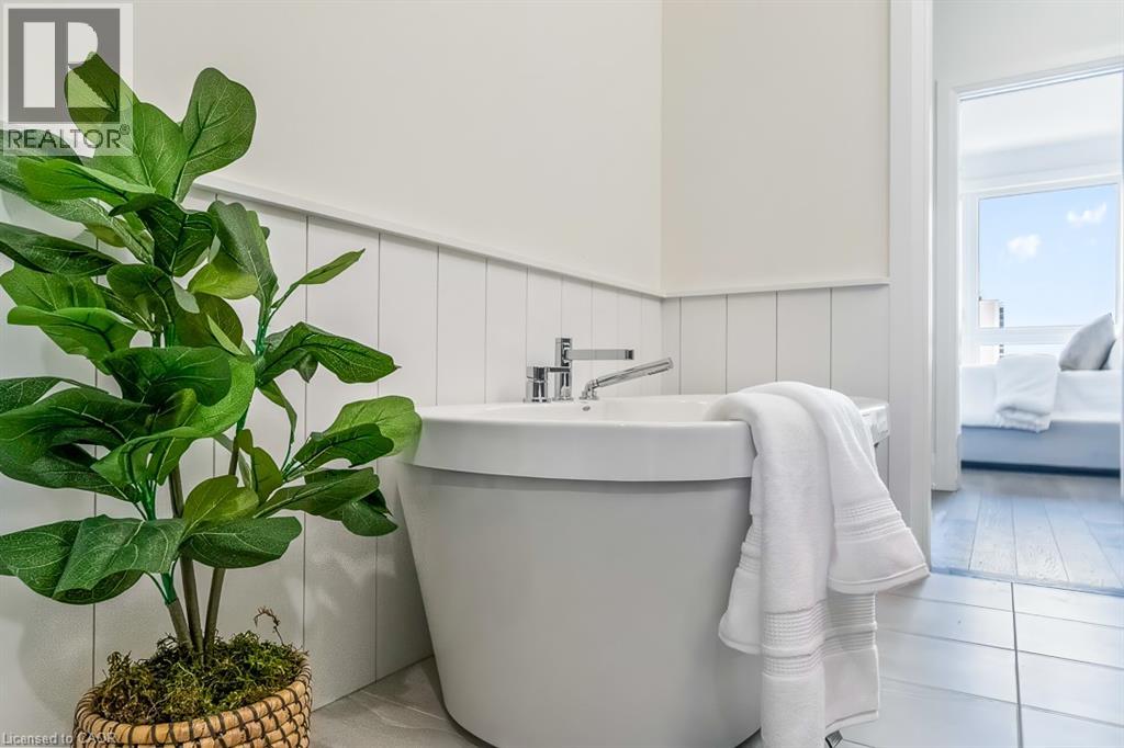 138 East Street Unit# 2, Oakville, Ontario  L6L 0H9 - Photo 26 - 40785404