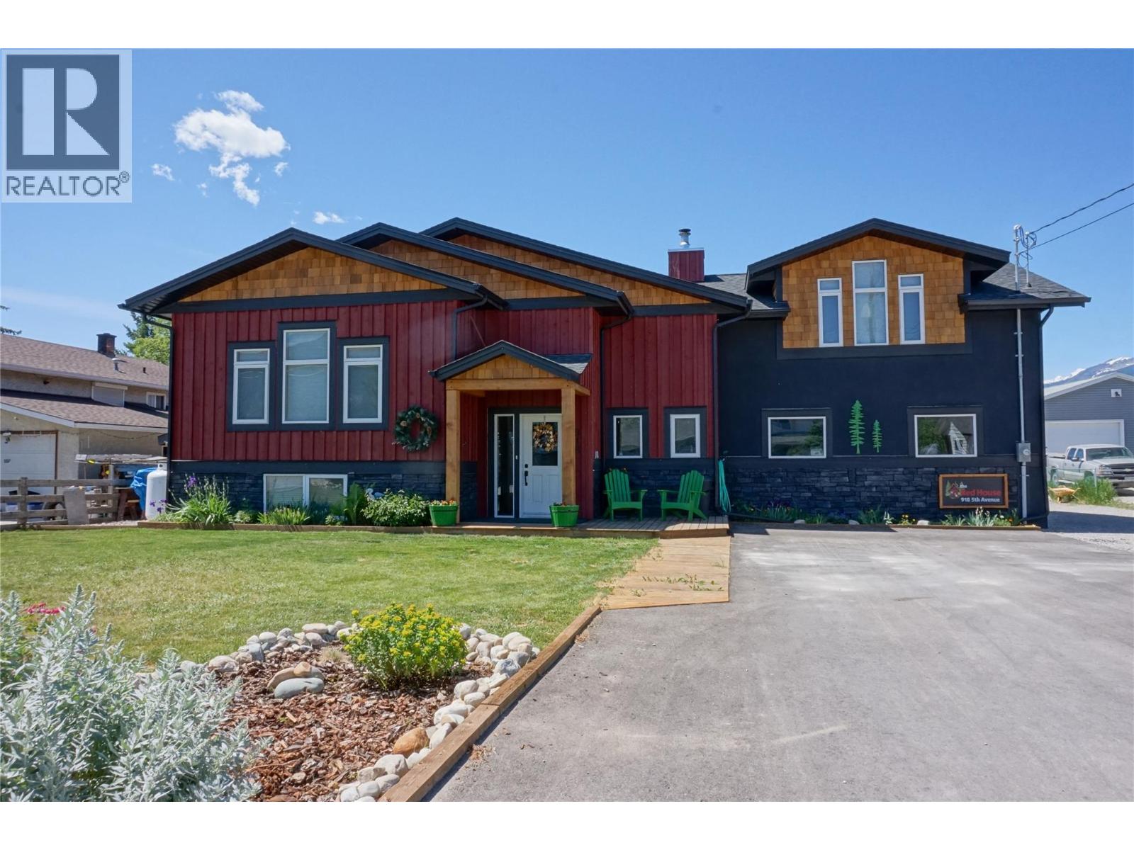 918 5TH Avenue, invermere, British Columbia