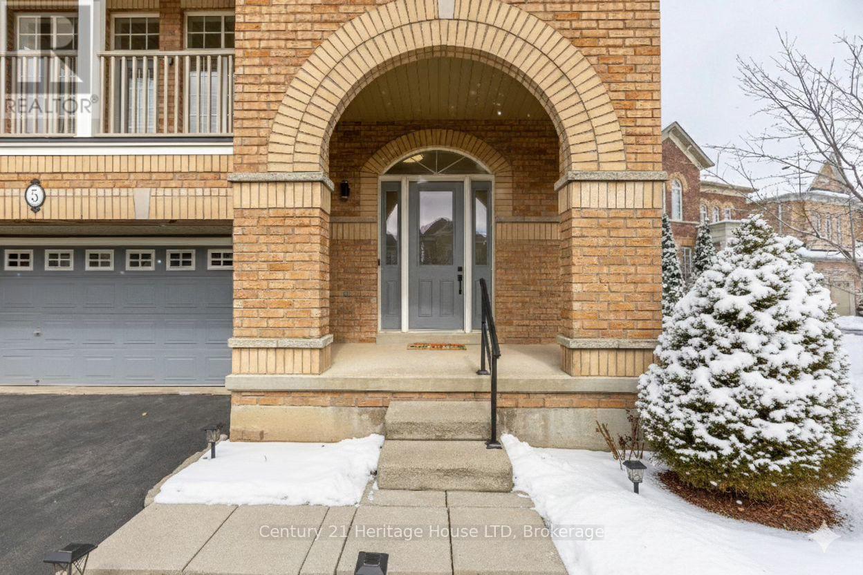 5 Juneberry Road, Thorold, Ontario  L2V 0B2 - Photo 2 - X12696276