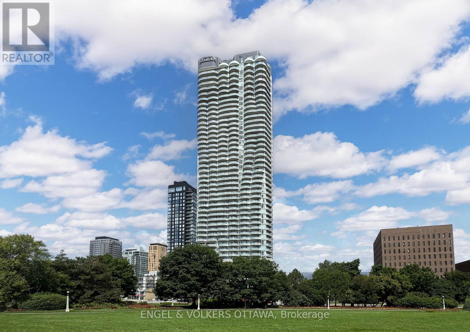 2009 - 805 Carling Avenue, Ottawa, Ontario  K1S 5W9 - Photo 1 - X12717440