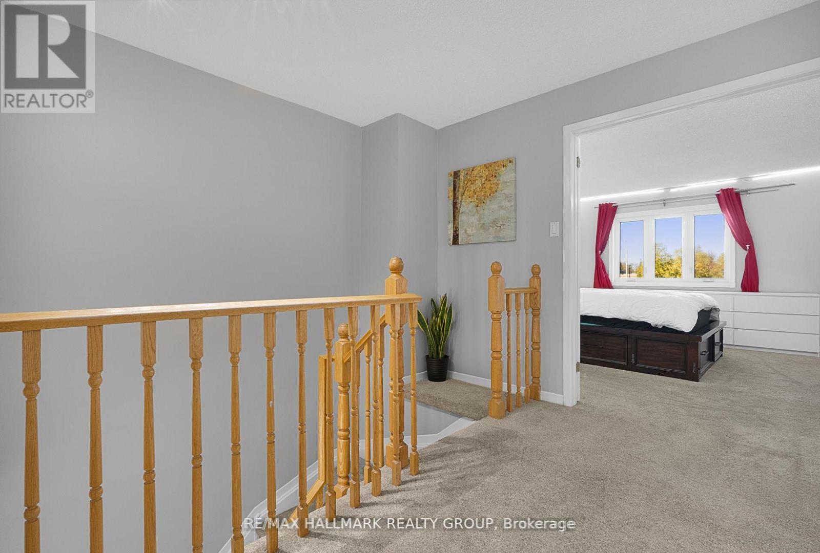 93 Cedarock Drive, Ottawa, Ontario  K2M 2H5 - Photo 12 - X12717508