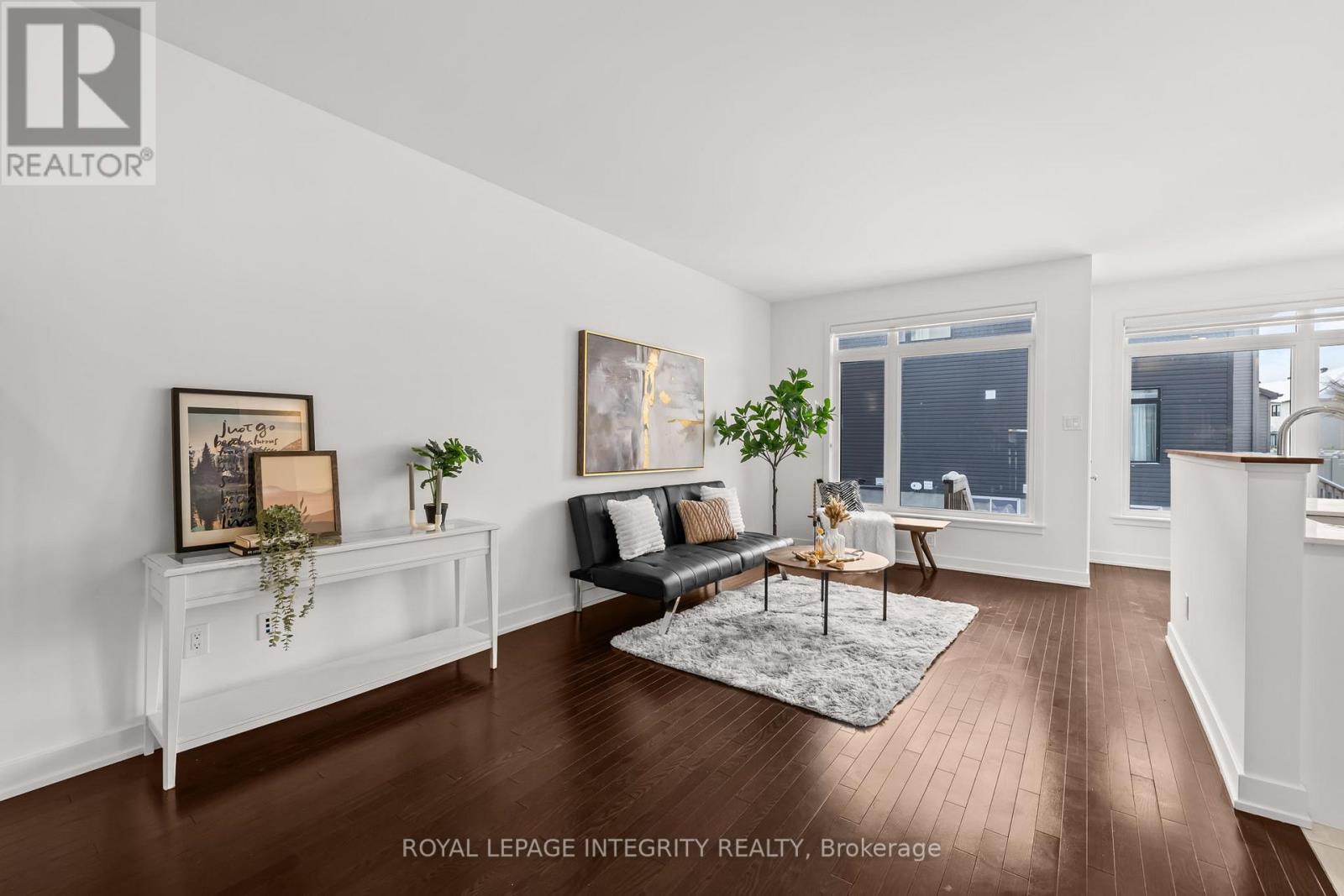 264 Monticello Avenue, Ottawa, Ontario  K2S 2S1 - Photo 6 - X12717510