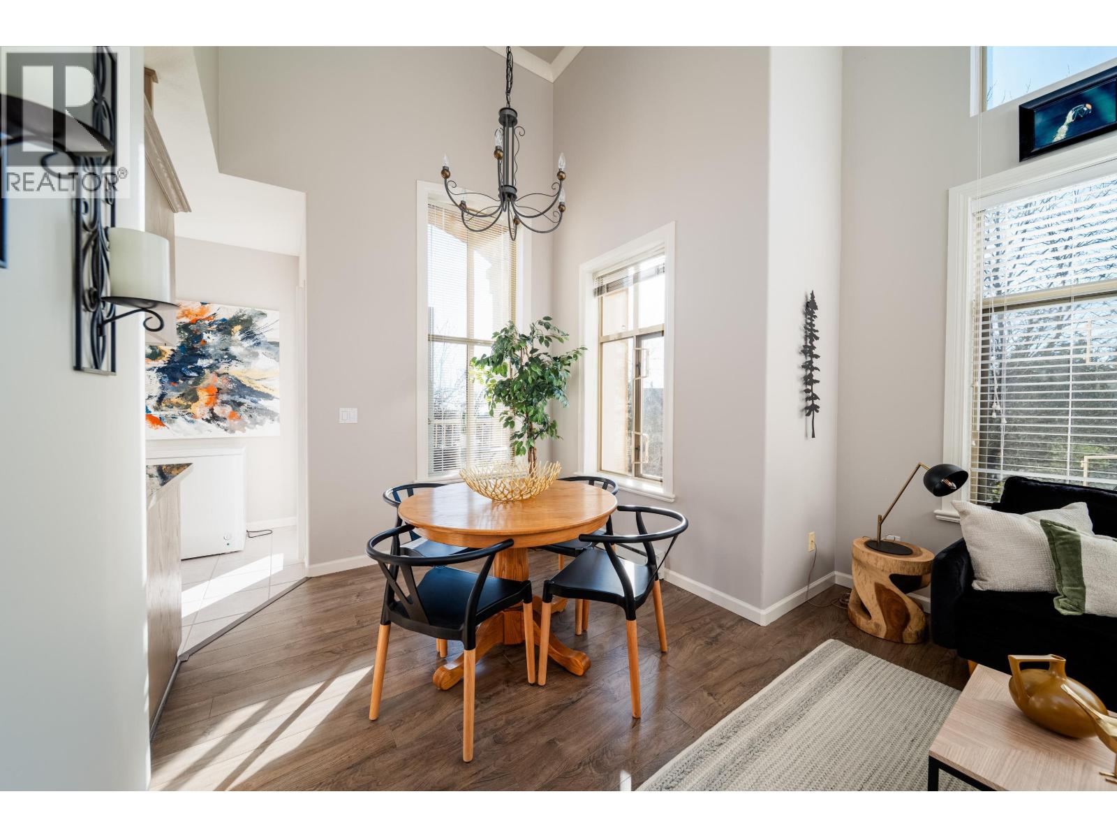 314 3176 Plateau Boulevard, Coquitlam, British Columbia  V3E 3J2 - Photo 5 - R3081781