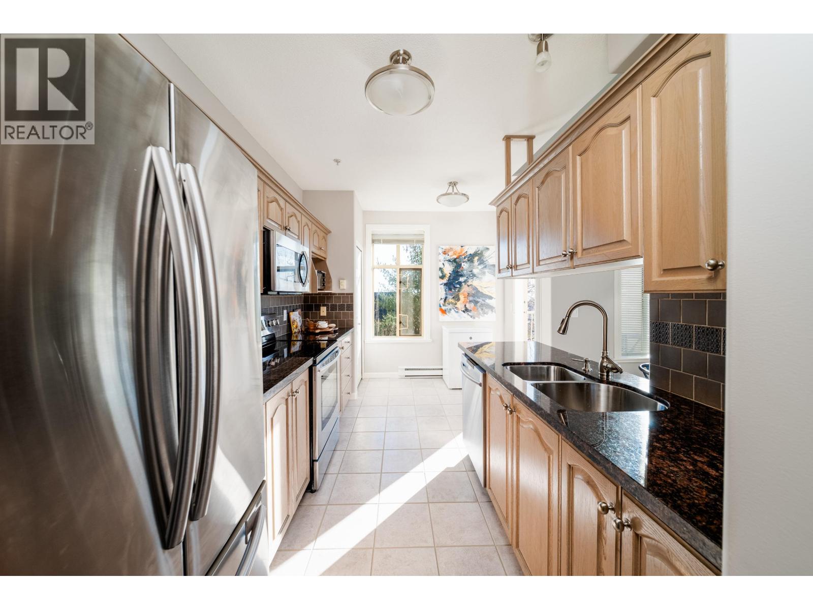 314 3176 Plateau Boulevard, Coquitlam, British Columbia  V3E 3J2 - Photo 9 - R3081781