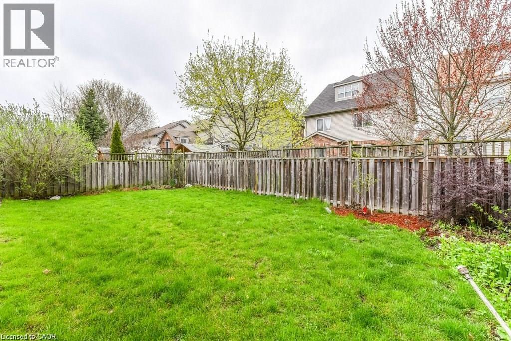 150 Falconridge Drive, Kitchener, Ontario  N2K 4J9 - Photo 4 - 40799899