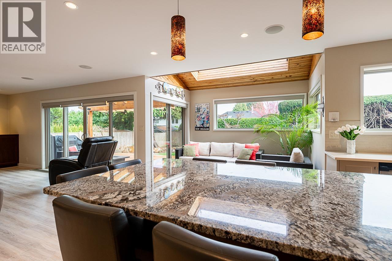 918 50b Street, Delta, British Columbia  V4M 2V9 - Photo 10 - R3081795