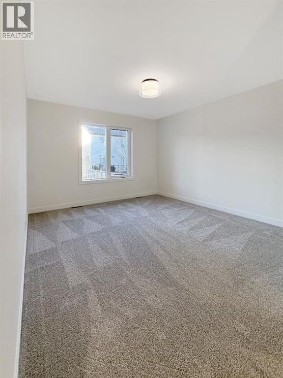 12 Northlander Way W, Lethbridge, Alberta  T1J 4S7 - Photo 18 - A2277926