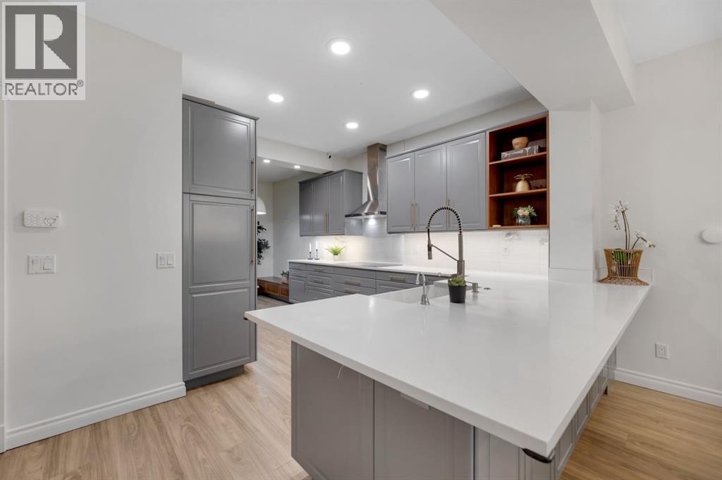 12, 10 St Julien Drive Sw, Calgary, Alberta  T2T 6E2 - Photo 5 - A2268879