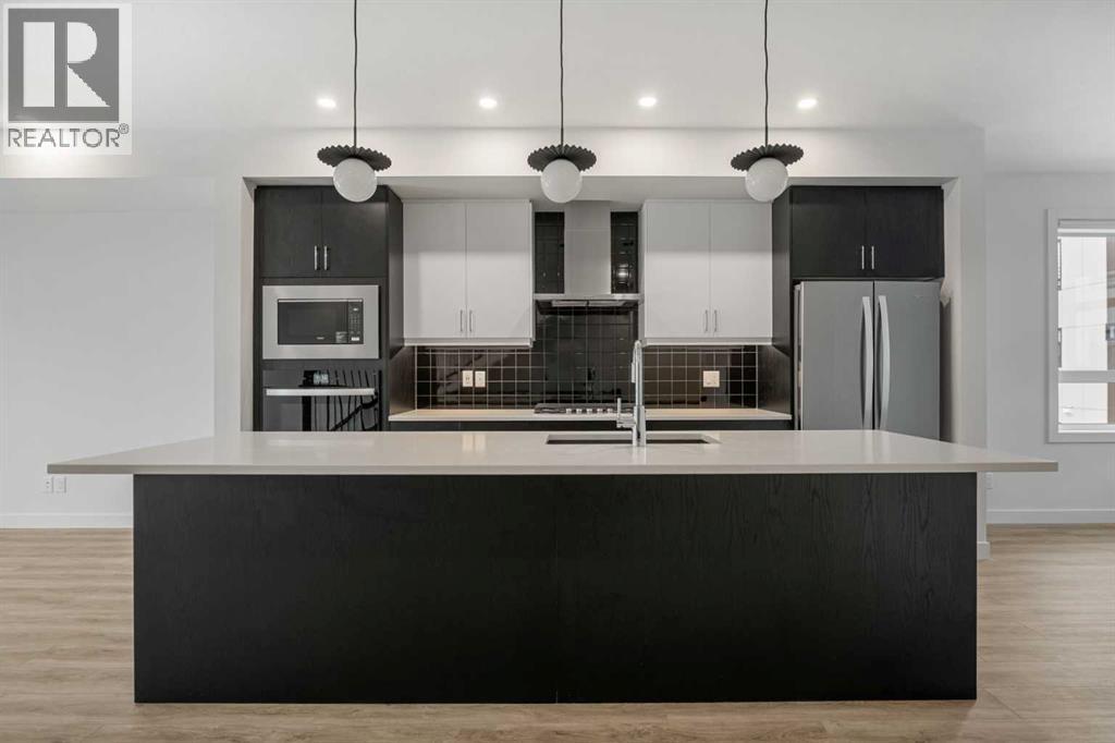 8323 8 Avenue Sw, Calgary, Alberta  T3H 6M8 - Photo 13 - A2269358