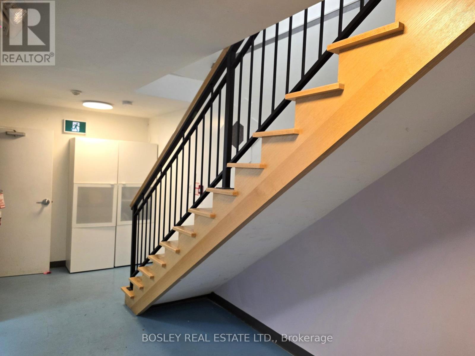 Main - 1052 Queen Street W, Toronto, Ontario  M6J 1H7 - Photo 11 - C12715534