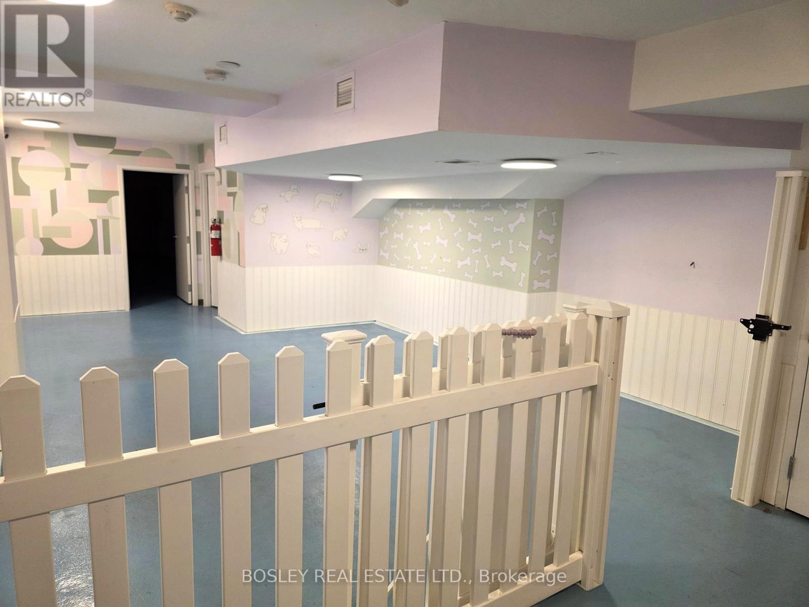 Main - 1052 Queen Street W, Toronto, Ontario  M6J 1H7 - Photo 17 - C12715534