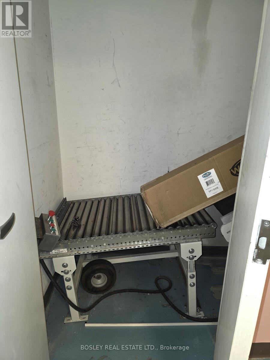 Main - 1052 Queen Street W, Toronto, Ontario  M6J 1H7 - Photo 19 - C12715534