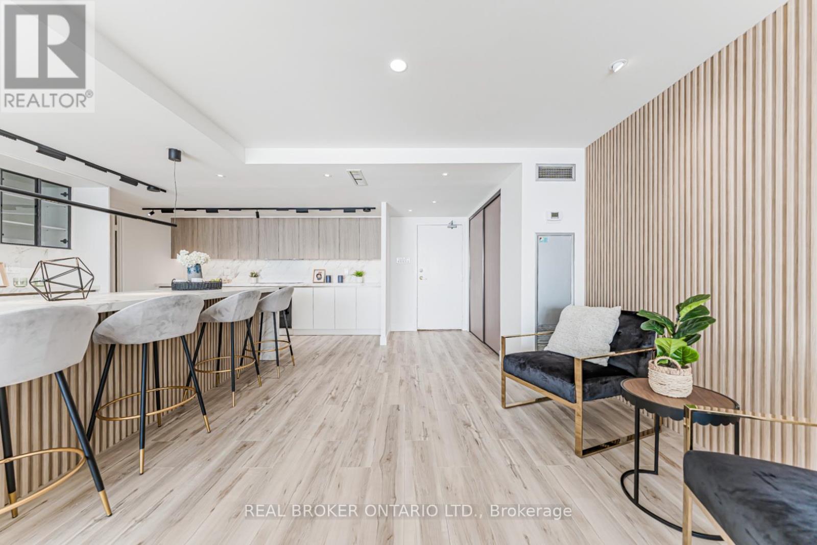 1708 - 131 Torresdale Avenue, Toronto, Ontario  M2R 3T1 - Photo 3 - C12717392