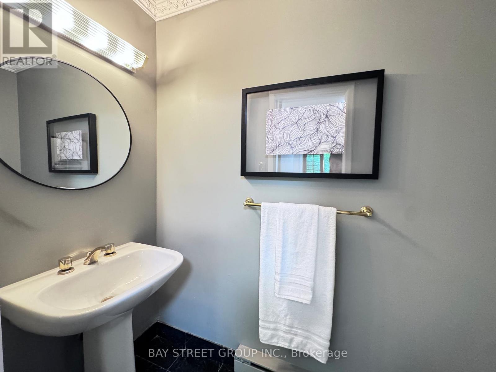 37 Abbeywood Trail, Toronto, Ontario  M3B 3B4 - Photo 21 - C12717524