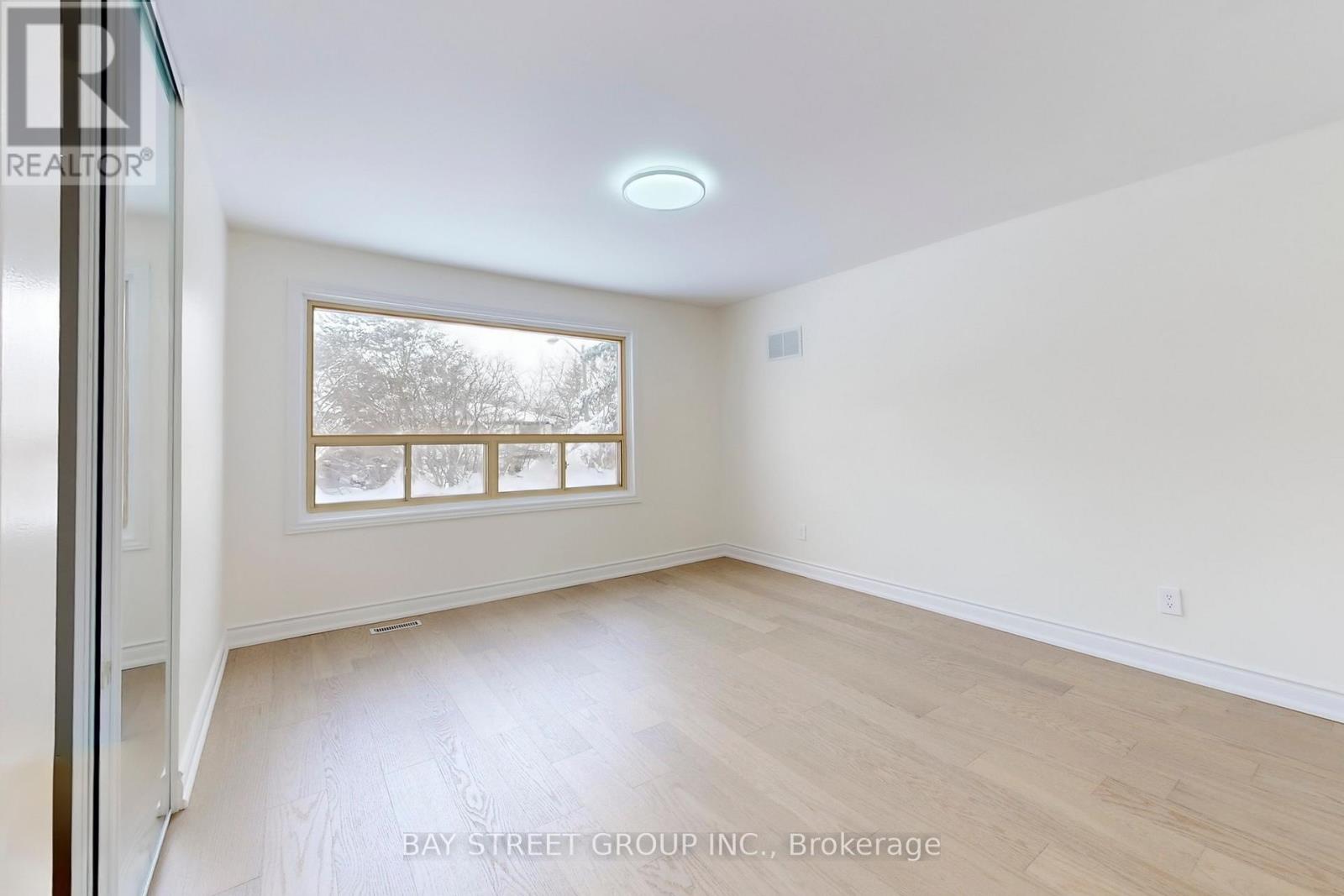 37 Abbeywood Trail, Toronto, Ontario  M3B 3B4 - Photo 32 - C12717524