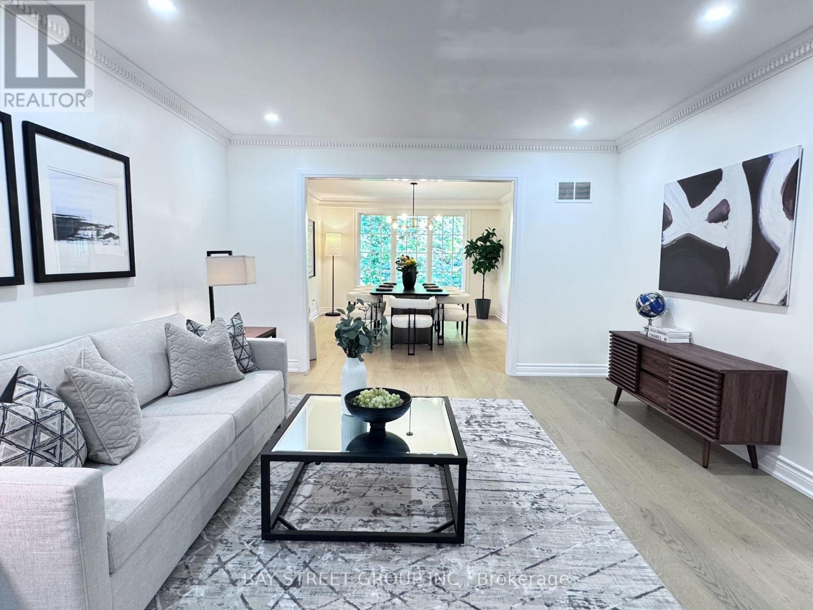 37 Abbeywood Trail, Toronto, Ontario  M3B 3B4 - Photo 7 - C12717524