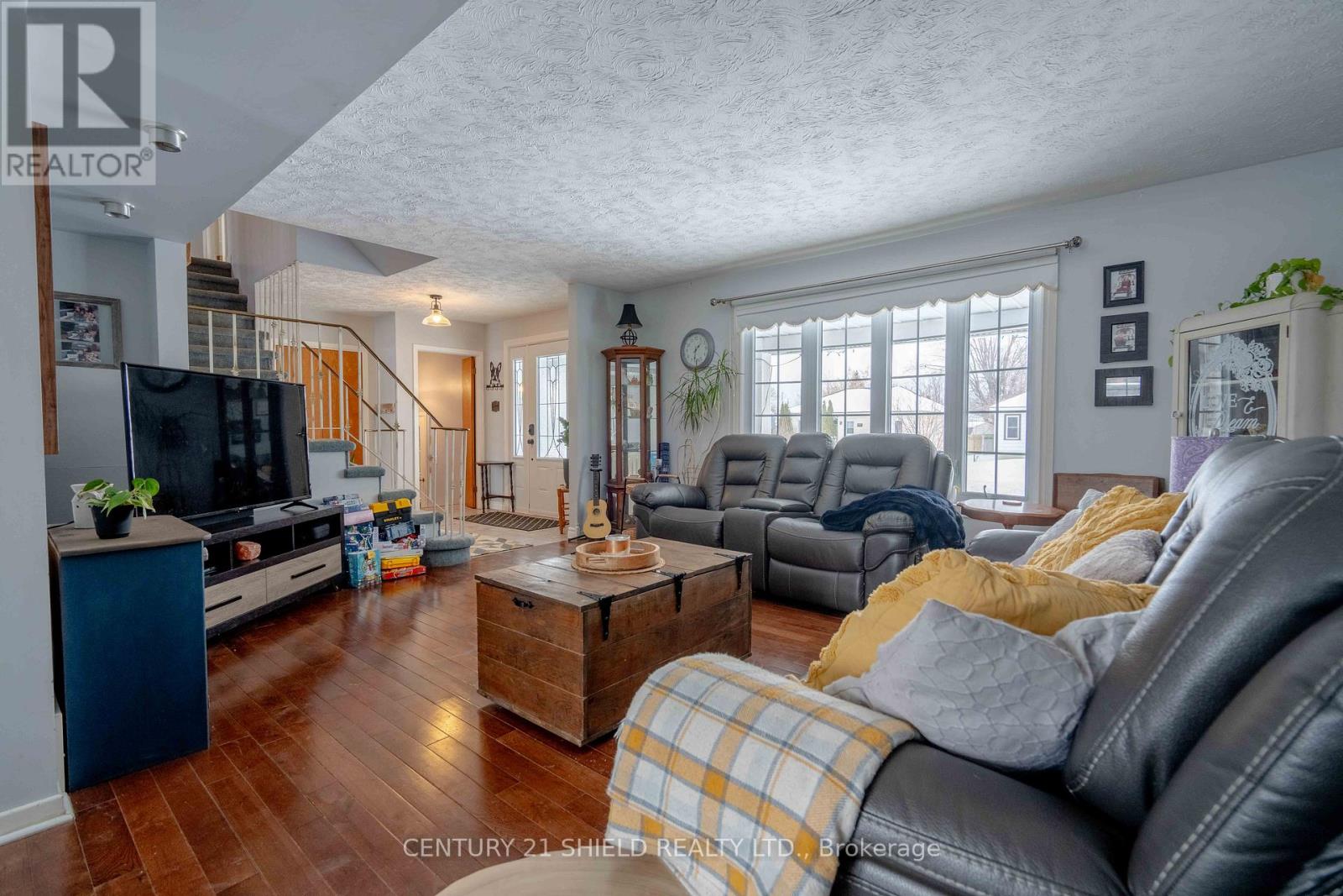 1319 Aubin Avenue, Cornwall, Ontario  K6J 4R9 - Photo 7 - X12717480