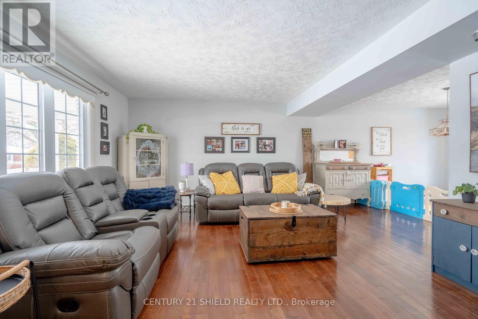 1319 Aubin Avenue, Cornwall, Ontario  K6J 4R9 - Photo 9 - X12717480