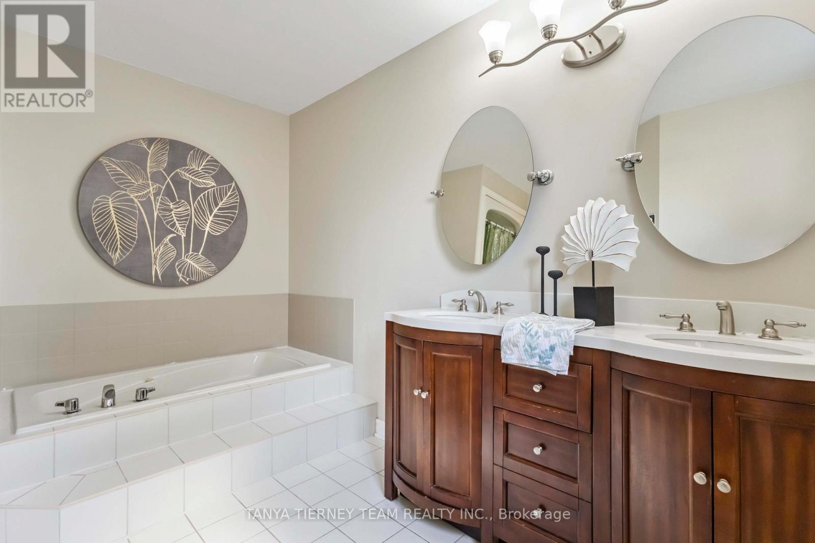 46 Foster Crescent, Whitby, Ontario  L1R 1B9 - Photo 30 - E12717454