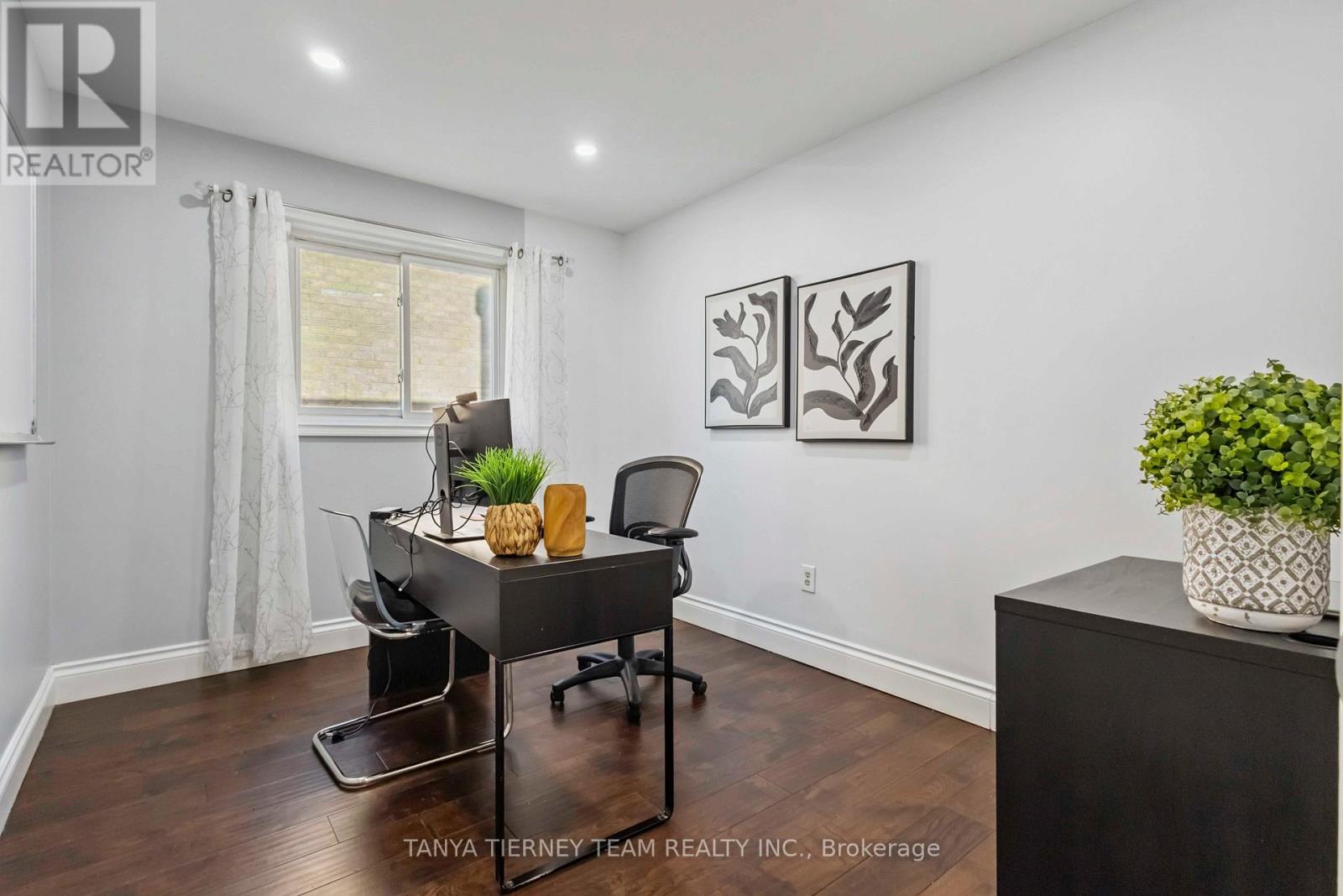 46 Foster Crescent, Whitby, Ontario  L1R 1B9 - Photo 6 - E12717454