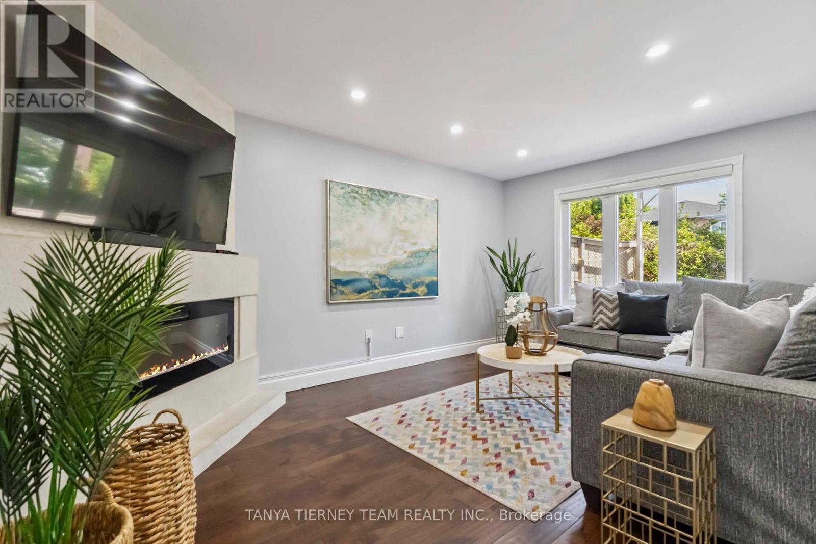 46 Foster Crescent, Whitby, Ontario  L1R 1B9 - Photo 7 - E12717454