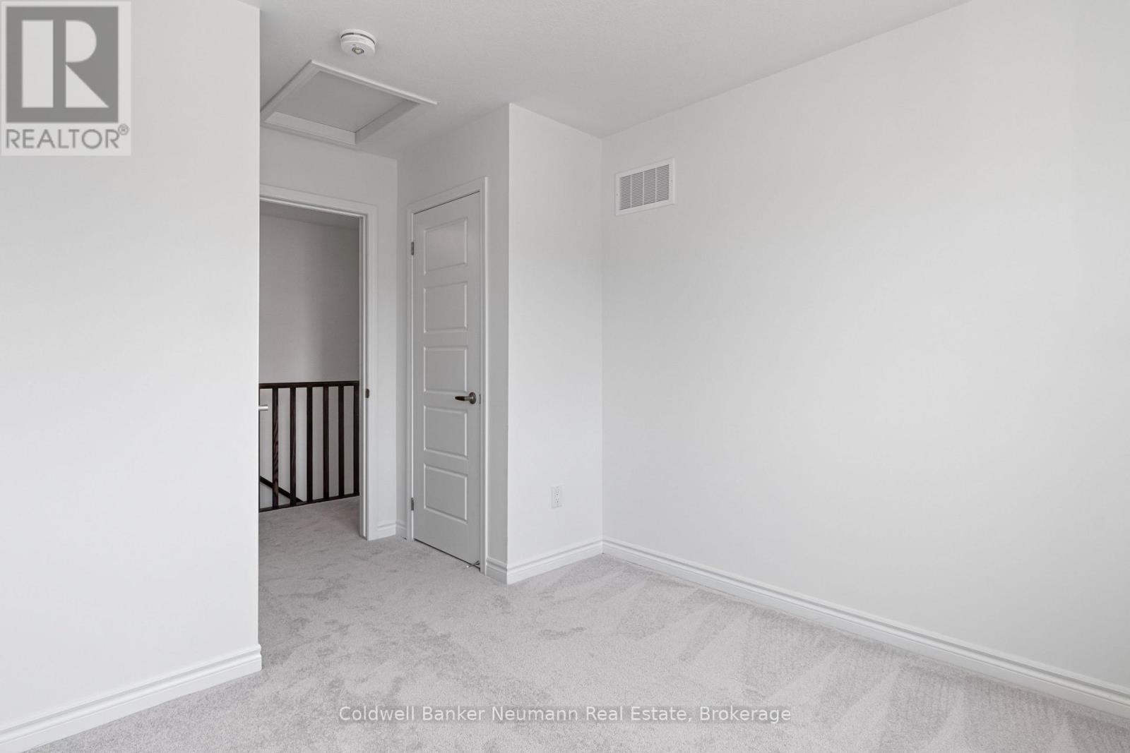 222 Histand Trail, Kitchener, Ontario N2R 0S3 - Photo 16 - X12715324