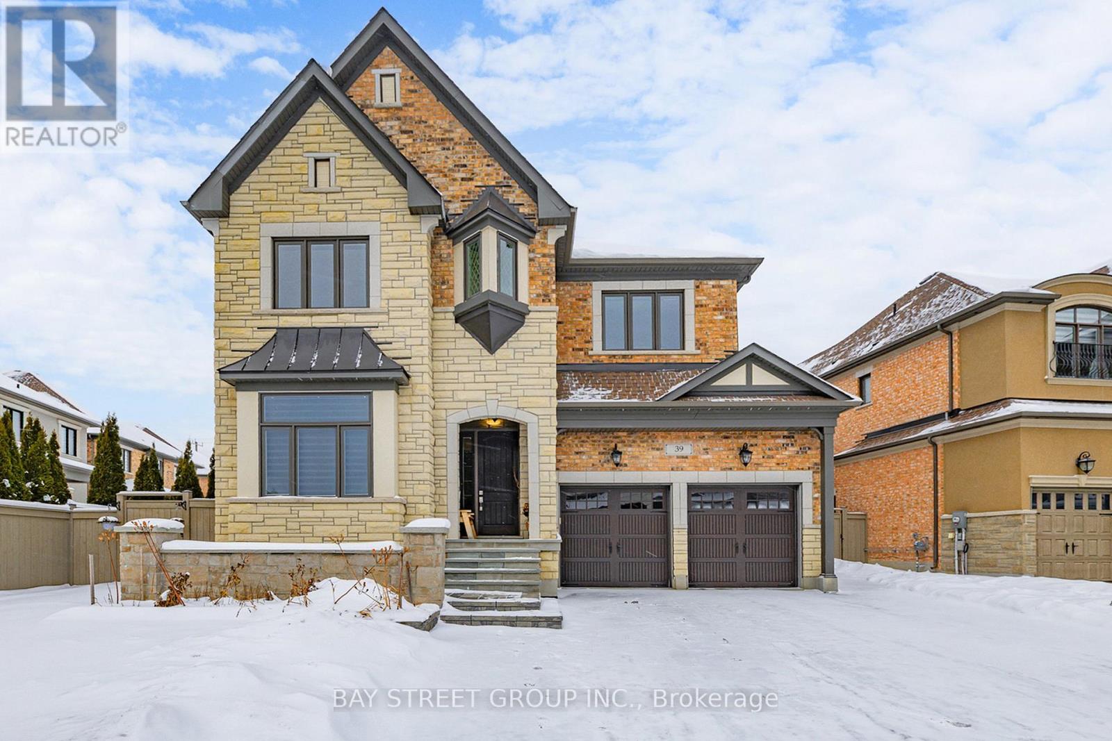 39 CAIRNS GATE, King, Ontario