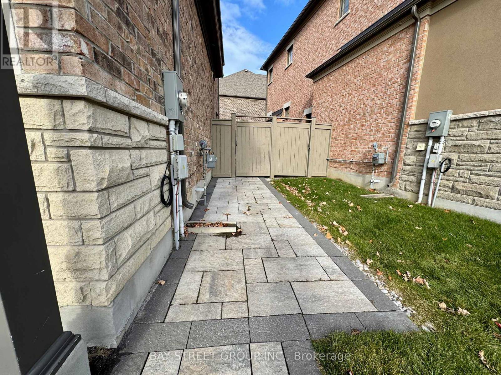 39 Cairns Gate, King, Ontario  L7B 0P5 - Photo 49 - N12717428