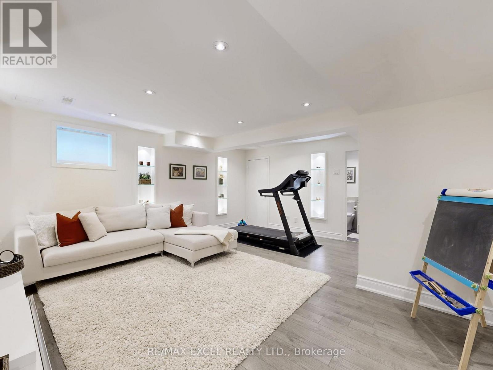 89 Hutt Crescent, Aurora, Ontario  L4G 0T2 - Photo 28 - N12717460