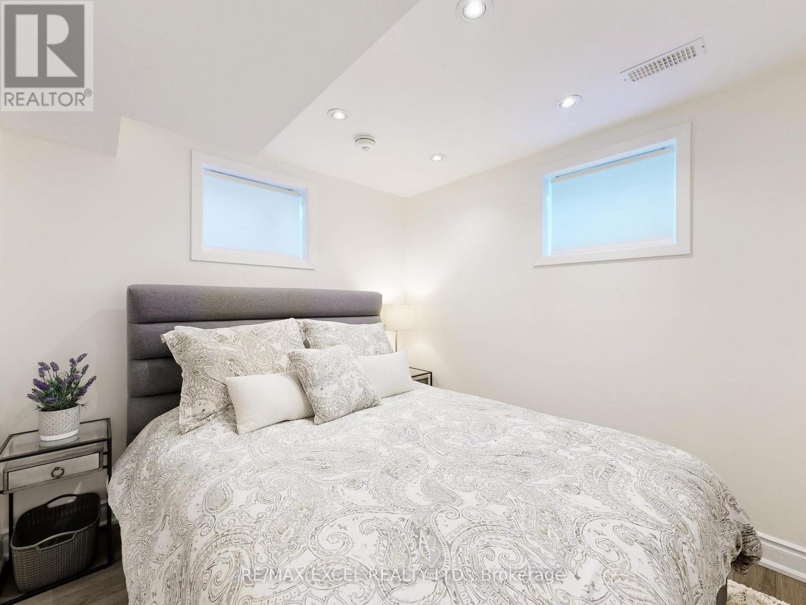 89 Hutt Crescent, Aurora, Ontario  L4G 0T2 - Photo 29 - N12717460