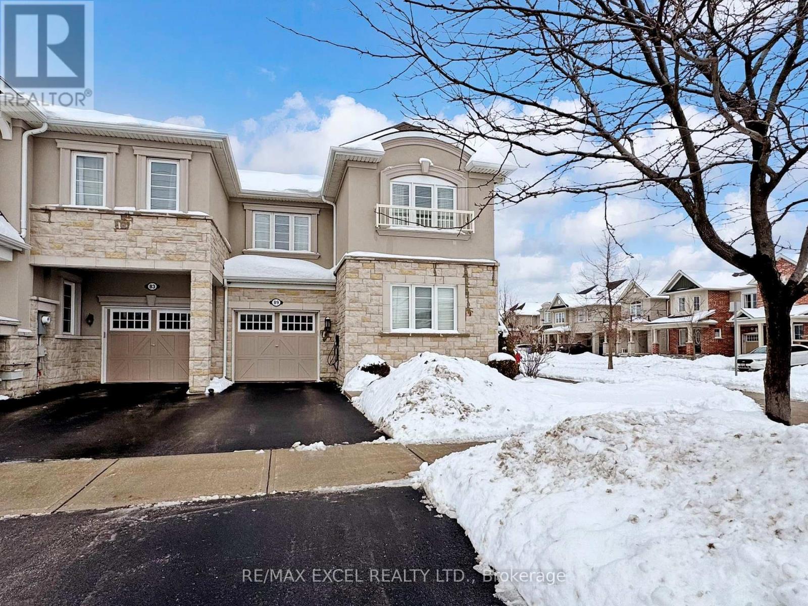 89 Hutt Crescent, Aurora, Ontario  L4G 0T2 - Photo 3 - N12717460