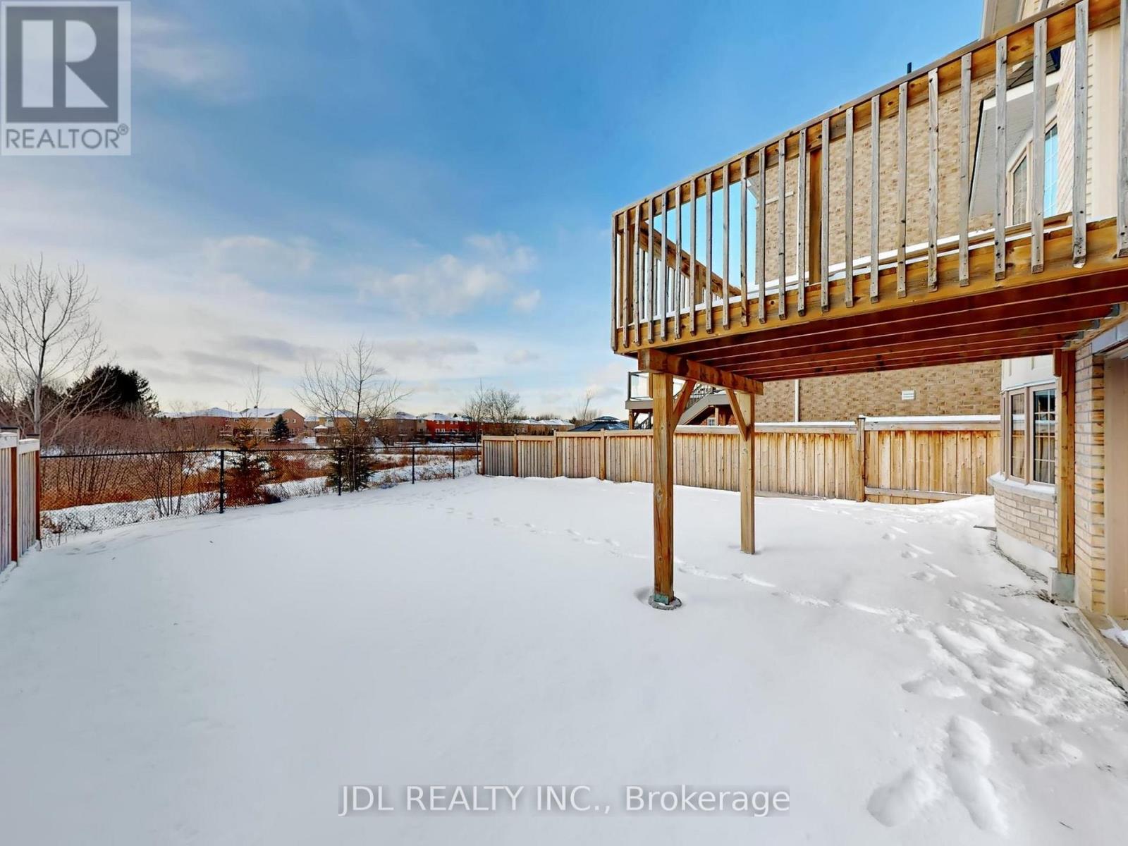 548 Somerville Drive, Newmarket, Ontario  L3X 0K2 - Photo 39 - N12717474