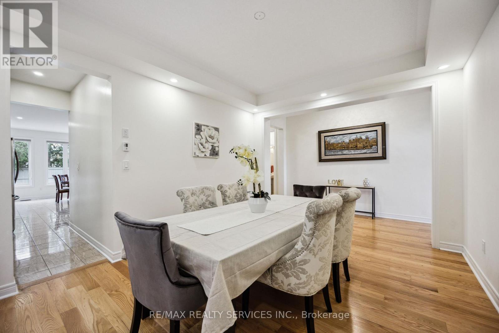 104 Sharpe Crescent, New Tecumseth, Ontario  L0G 1W0 - Photo 9 - N12717488