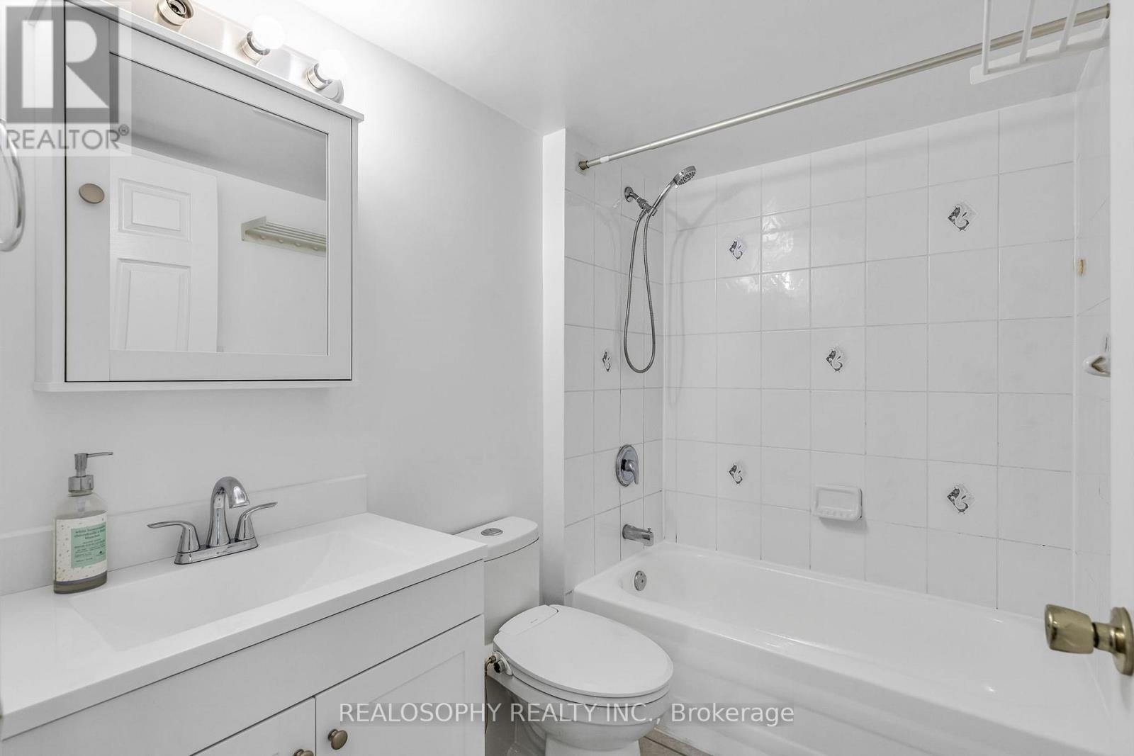 520 - 3 Ellesmere Street, Richmond Hill, Ontario  L4B 4N2 - Photo 16 - N12717498