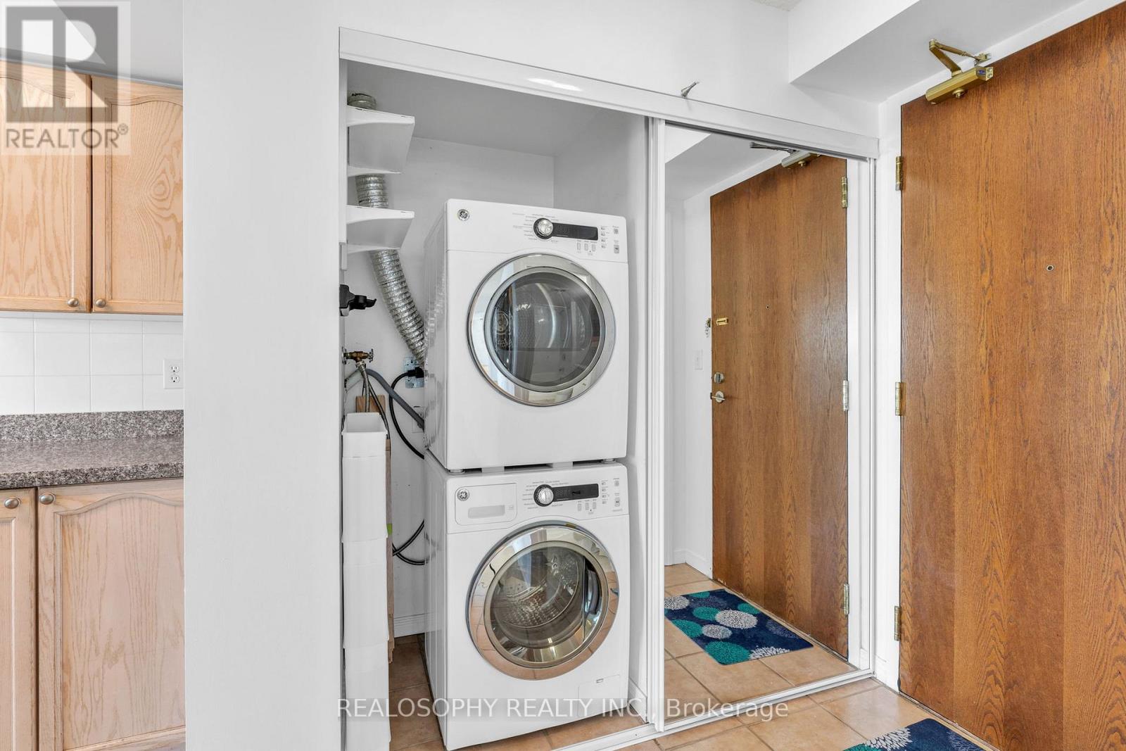 520 - 3 Ellesmere Street, Richmond Hill, Ontario  L4B 4N2 - Photo 17 - N12717498