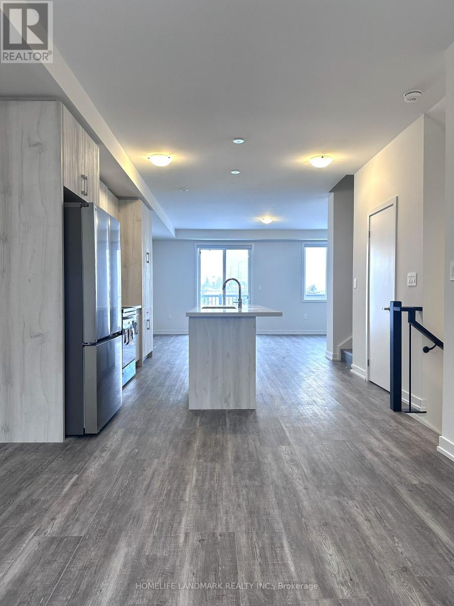 45 Peace Lane, Richmond Hill, Ontario  L4B 0J4 - Photo 4 - N12717512