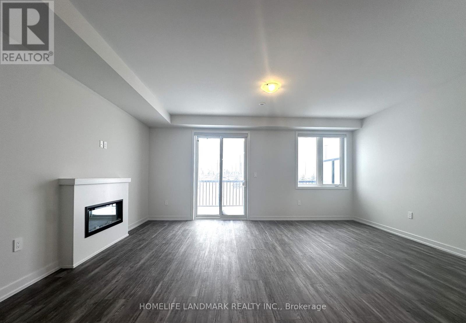 45 Peace Lane, Richmond Hill, Ontario  L4B 0J4 - Photo 6 - N12717512