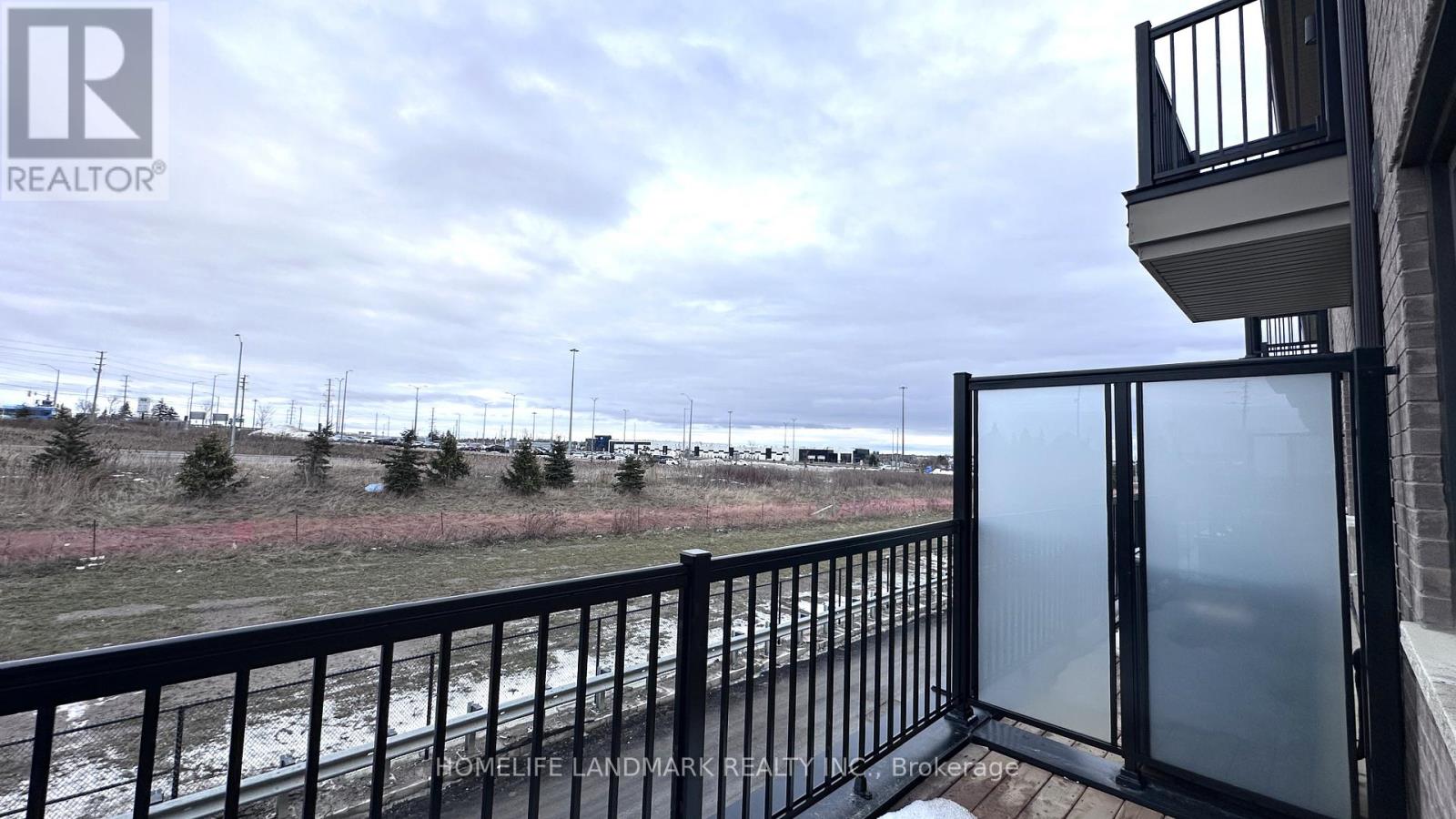 45 Peace Lane, Richmond Hill, Ontario  L4B 0J4 - Photo 9 - N12717512